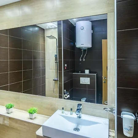 Apartament Milmari &