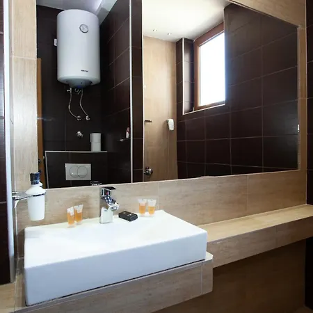 Milmari & Apartament *