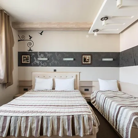 Milmari & Apartament *