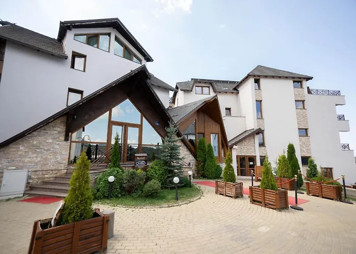 Milmari & 科帕奥尼克